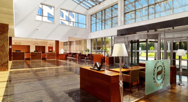Sheraton Skypoint Luxe