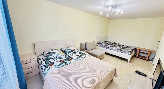 Odnokomnatnaya 11-J Mikrorayon 16 Flat, Réserver Appartement Kourgan 