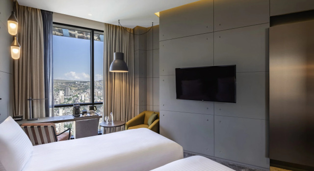 Двухместный номер Superior с видом на город Pullman Tbilisi Axis Towers