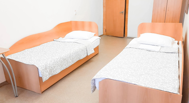Кровать в общем номере Отель Smart Hotel Златоуст