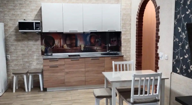 Na Alyokhina 28 Apartments, Rezerwuj Apartament Hotele w Obwód pskowski z parkingiem, Parking
