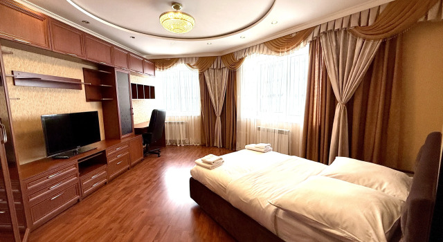 Flat Apartamenty V Tsentre, Prenota Appartamento Hotel a Central Russia con parcheggio, Parcheggio