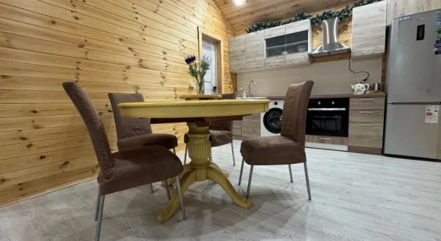 Zagorodny Posutochno Private house, Buchen Sie Ferienhaus Villen in Oblast Swerdlowsk, Villa