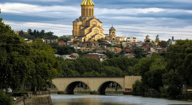 ART Riverfront Hotel Tbilisi, Забронировать Отель Тбилиси Регион Тбилиси, рядом с Концертный зал Тбилиси
