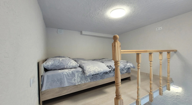 Dvukhurovnevaya Studiya Apartments, Buchen Sie Ferienwohnung Minsk Minskaja Woblasz