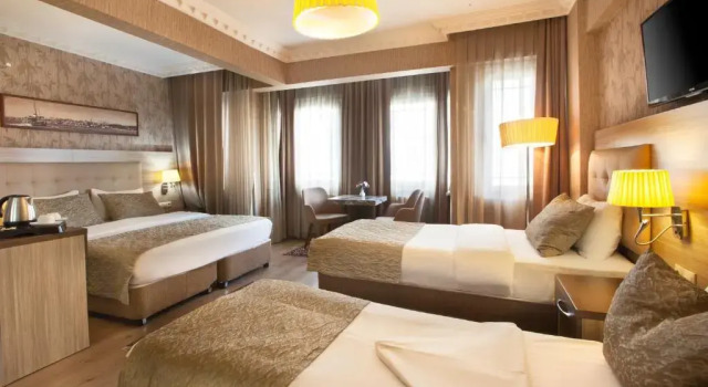 Номер семейный Standard with side sea view Sultanahmet inn Hotel