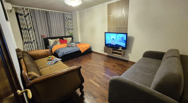 3kh-Komnatnaya U Metro Alekseevskaya I Vdnkh Flat, Buchen Sie Ferienwohnung Nordöstlicher Verwaltungsbezirk Moskau, in der Nähe von Aleksejewskaja
