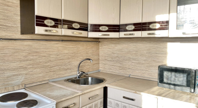 1-Komnatnaya Nagornaya 81/104 Flat, Prenota Appartamento Čita 