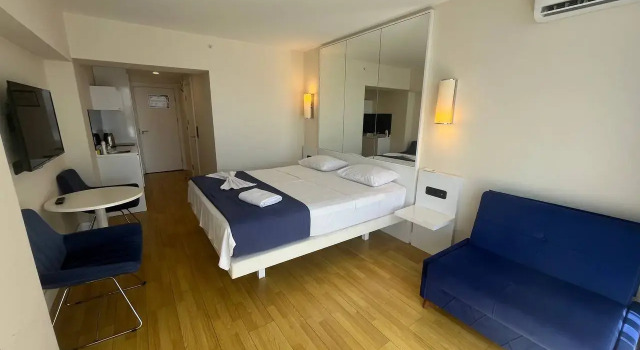U Morya s Shikarnym Vidom v Apart-Otele Orbi City (novy Batumi, Alleya Geroyev) 1057S Apartments, Book Apartment Batumi 