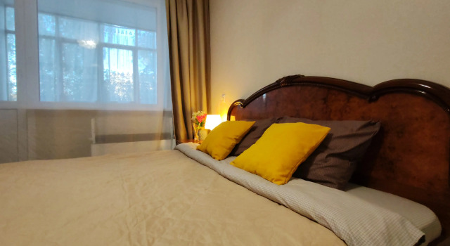 Uyutnaya 2-Kh Komnatnaya Kvartira v 15 Minutakh ot Novogo Stadiona Arena Flat, Prenota Appartamento Hotel a Samara con parcheggio, Parcheggio
