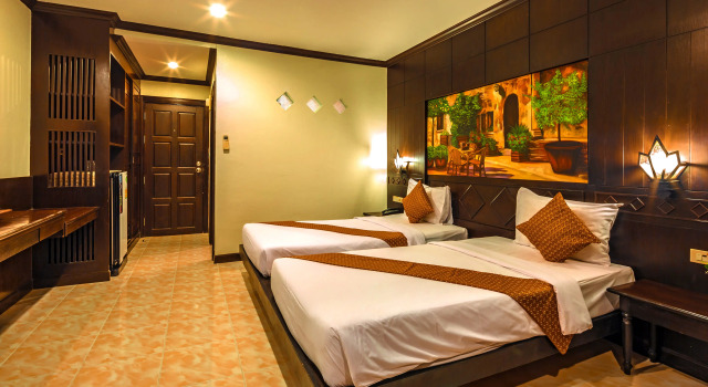 Двухместный номер Deluxe с красивым видом из окна Отель Azhotel Patong