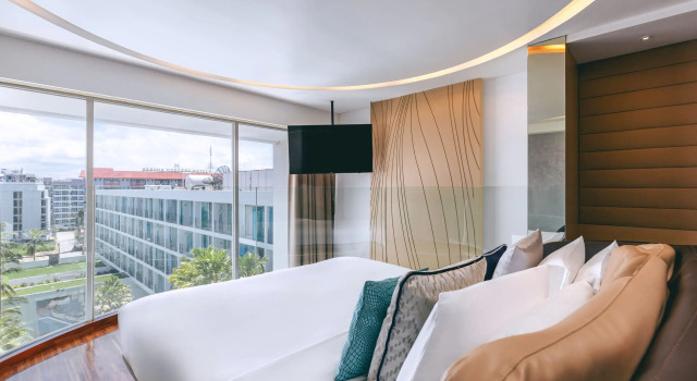 Двухместный люкс Grand Baraquda Loft с видом на город Hotel Baraquda Heeton Pattaya by Compass Hospitality