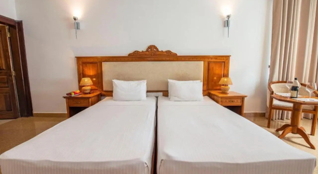 Отель Hotel Sudu Araliya