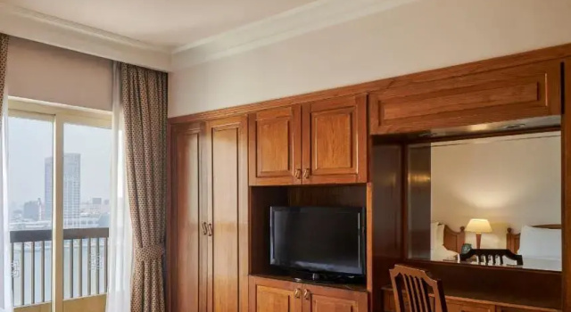 Двухместный номер with side Nile View Deluxe Отель Hilton Cairo Zamalek Residences