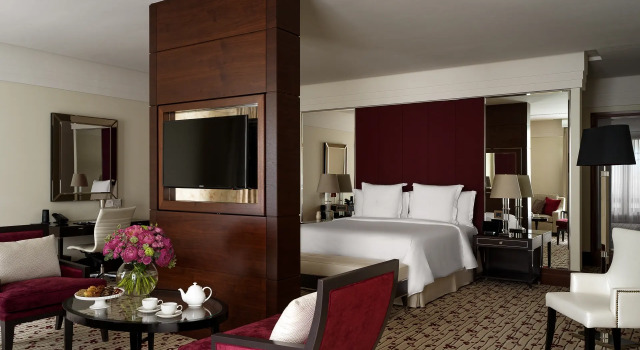 Люкс Four Seasons Executive Гостиница Four Seasons Hotel Moscow
