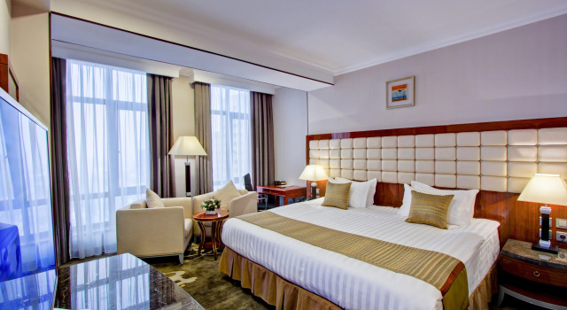 Одноместный номер Standard с балконом и с видом на город Hotel Lulu