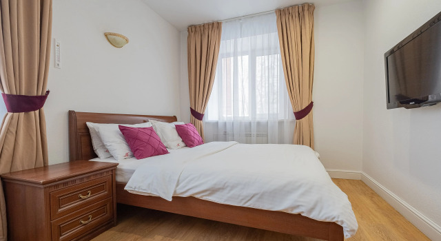 na prospekte Kirova 39A Petrovskie Apartments, Book Apartment Hotels in Tomsk Region with Breakfast, Breakfasts