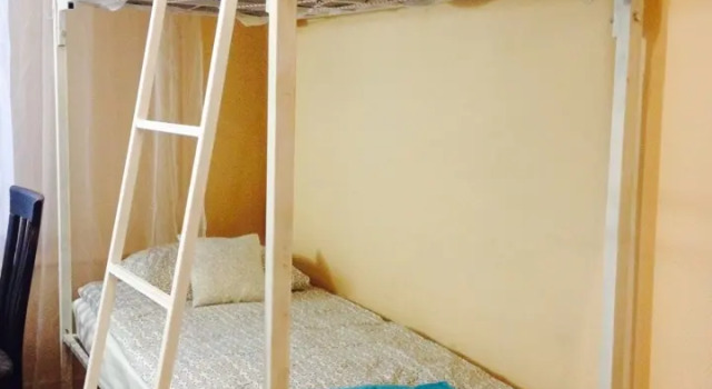 Кровать в общем номере Хостел Family