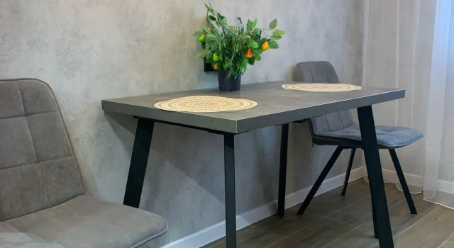 Uyutnaya Na 2 Yuzhnoy Flat, Prenota Appartamento Hotel a Anello d'Oro con parcheggio, Parcheggio