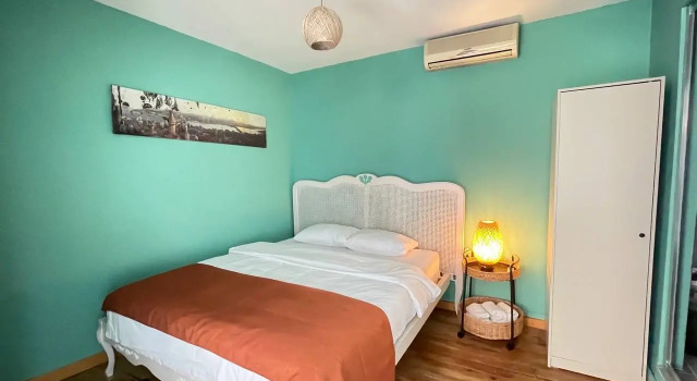 Апартаменты Апартаменты 1 Bedroom Apartment at Galata Istanbul with Shared Rooftop