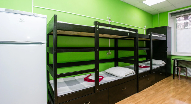 Кровать в общем номере (женский номер) 1 AVTOZAVODSKAYA Hostel