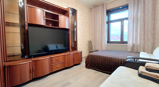 2 Komnatnaya V Tsentre Goroda Flat, Prenota Appartamento Murmansk Murmansk Region