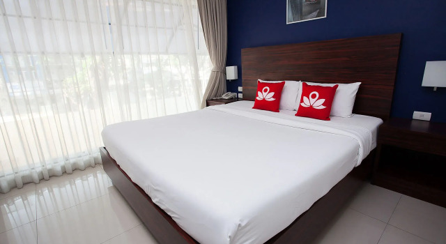 Двухместный номер Standard с красивым видом из окна Отель ZEN Rooms Silom Soi 17