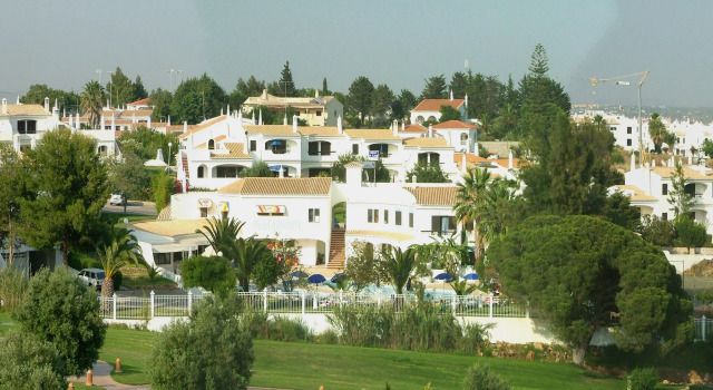 Turiquintas, Buchen Sie Ferienwohnung Porches Barlavento