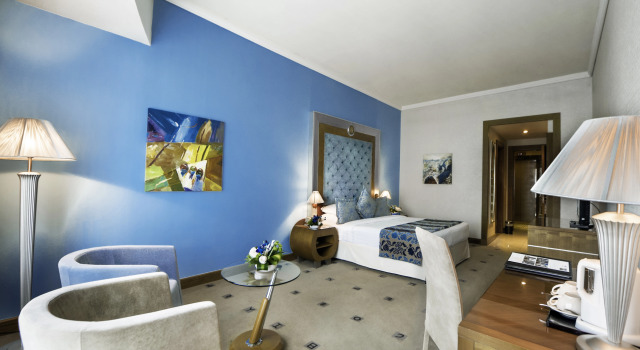 Двухместный полулюкс с видом на город Marina Byblos Hotel