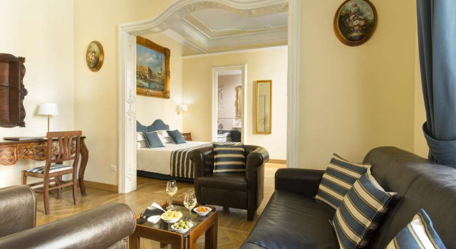 Двухместный полулюкс Golden Tulip Rome Piram