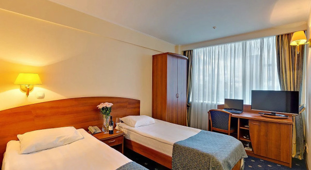 Comfort Twin room Aeropolis Hotel