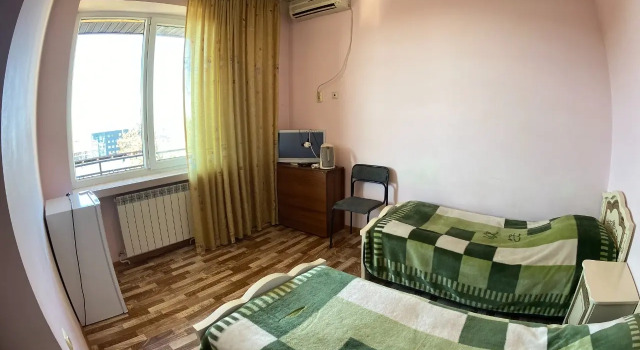 Двухместный номер Standard с балконом и с красивым видом из окна U Azy Guest House