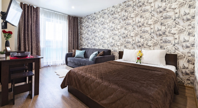 Апартаменты с балконом и с видом на город Prince Apartments С215
