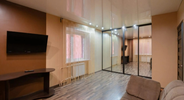 Ul. Gagarina D. 10/31 Apartments, Buchen Sie Ferienwohnung Hotels in Oblast Magadan mit Parkplatz, Parkplätze