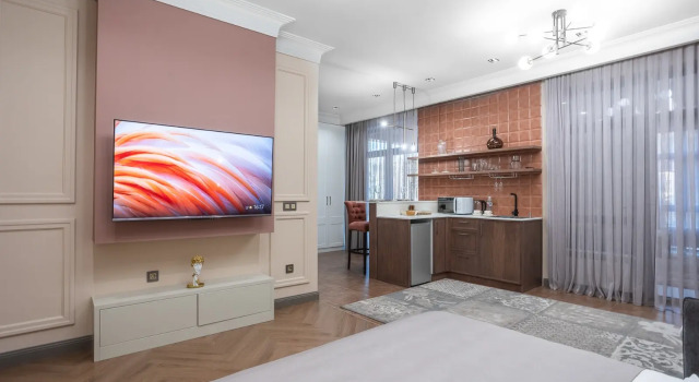 Люкс с балконом и с красивым видом из окна Apart Hotel Colibri
