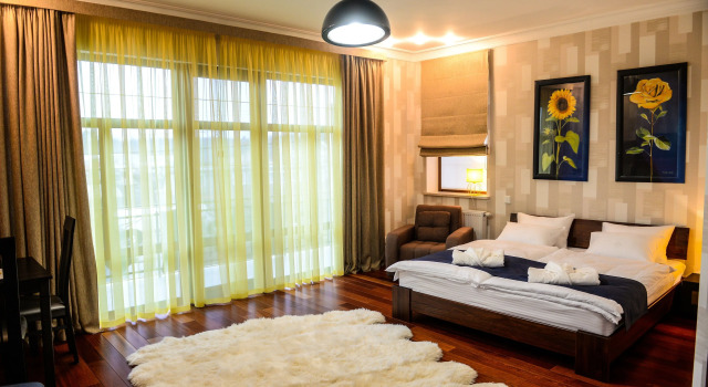 Двухместный номер Deluxe с балконом и с красивым видом из окна Отель Premium Village Residence