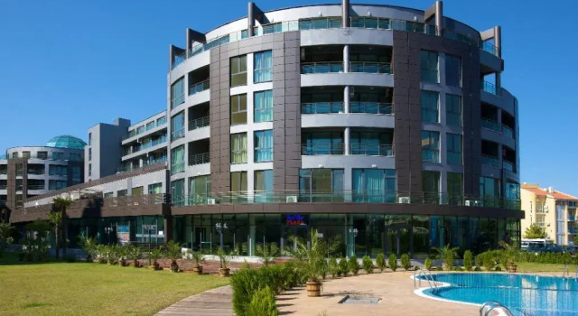 SUNNY BEACH PLAZA Apartments, Забронировать Апартаменты/квартира Отели области Бургас с бассейном, Бассейн