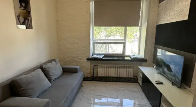 Izzzi 011 Apartments, Rezerwuj Apartament Chabarowsk Kraj Chabarowski
