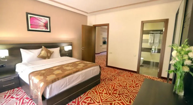 Четырёхместный люкс Aghveran Ararat Resort Hotel