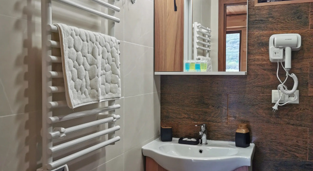 Апартаменты Business Мини-отель Chateau Ateni Cottages