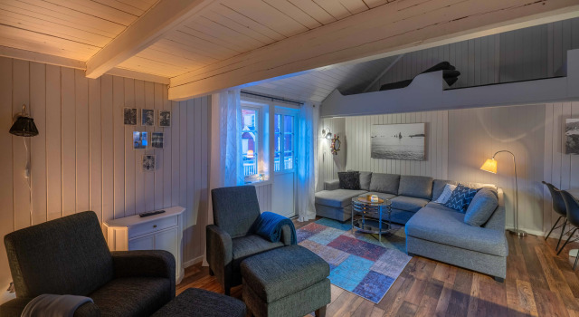 Vierer Hütte mit Blick Ure Lodge