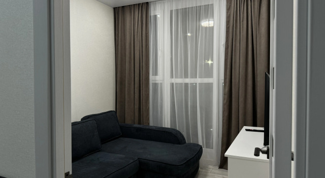 Dvukhkomnatnye Apartamenty na Minsk Mire Flat, Buchen Sie Ferienwohnung Minsk Minskaja Woblasz