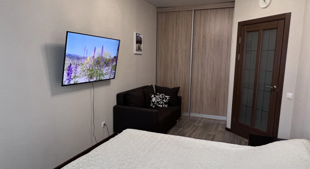 Uyutnaya Vozle Metro Flat, Prenota Appartamento Hotel economici a Tatarstan