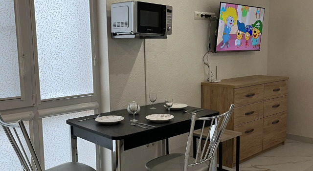 Апартаменты Актер House