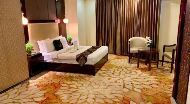 Отель Noorjahan Grand