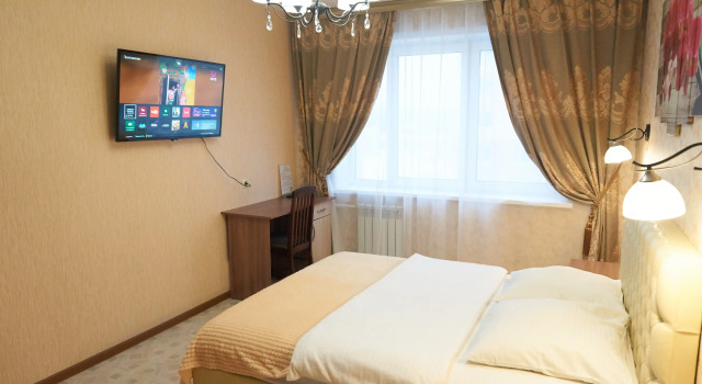 Odnokomnatnaya Na 3 Etazhe S Balkonoi Flat, Rezerwuj Apartament Hotele w Obwód pskowski z parkingiem, Parking