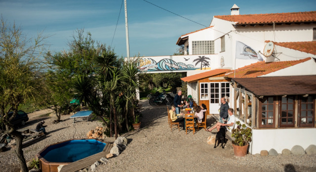 Da Silva Bike & Surf Camp Guest house, Rezervovat Penzión Hotely v Oeste s parkováním, Parkování