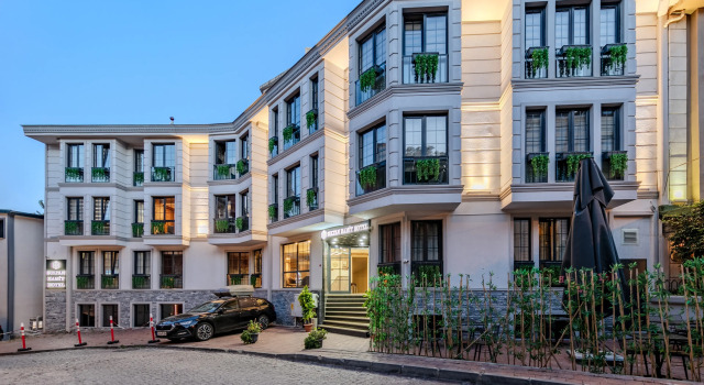 Sultan Hamit Hotel