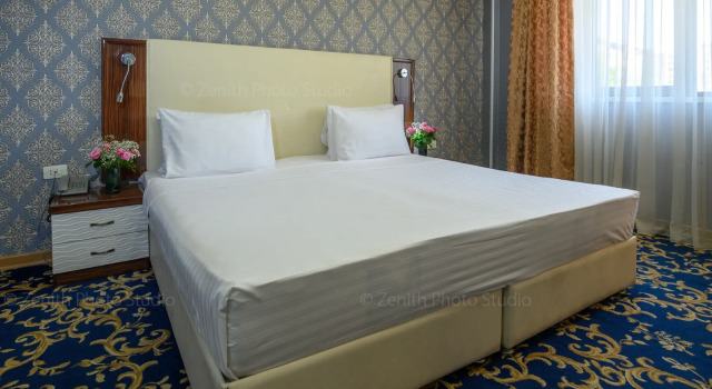 Deluxe Double room Royal Plaza