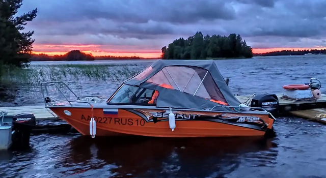 Kizhanin Guest House, Book Guesthouse Hotels in Karelia with a Pool, Swimming Pool